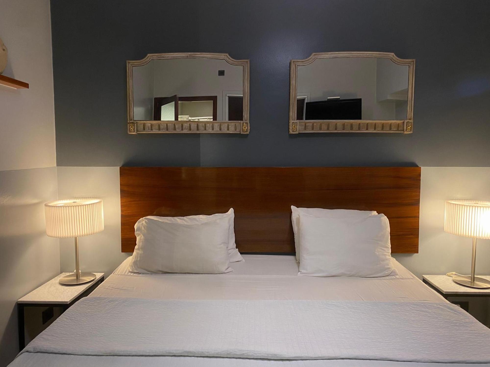 EZE Inn Boutique Hotel - Traslado desde AEP sin cargo en Tarifa standard plus AEP Ezeiza Exterior foto